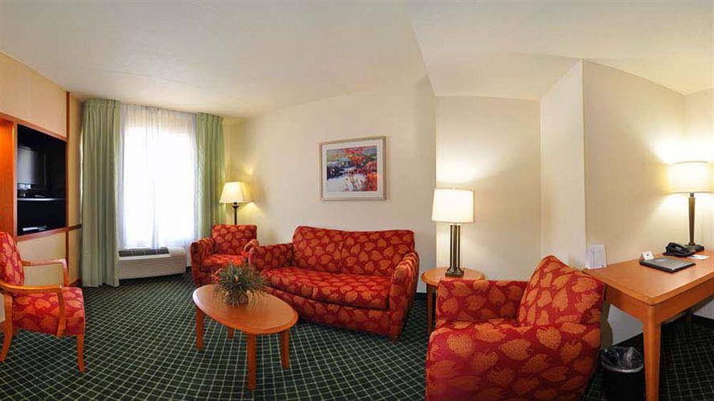 Fairfield Inn & Suites Marianna Exterior foto